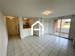 t2 à la location -   31700  MONDONVILLE, surface 36 m2 location t2 - UBI435700535